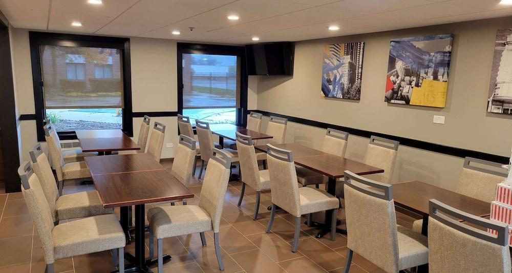 Best Western Chicago - Downers Grove Esterno foto